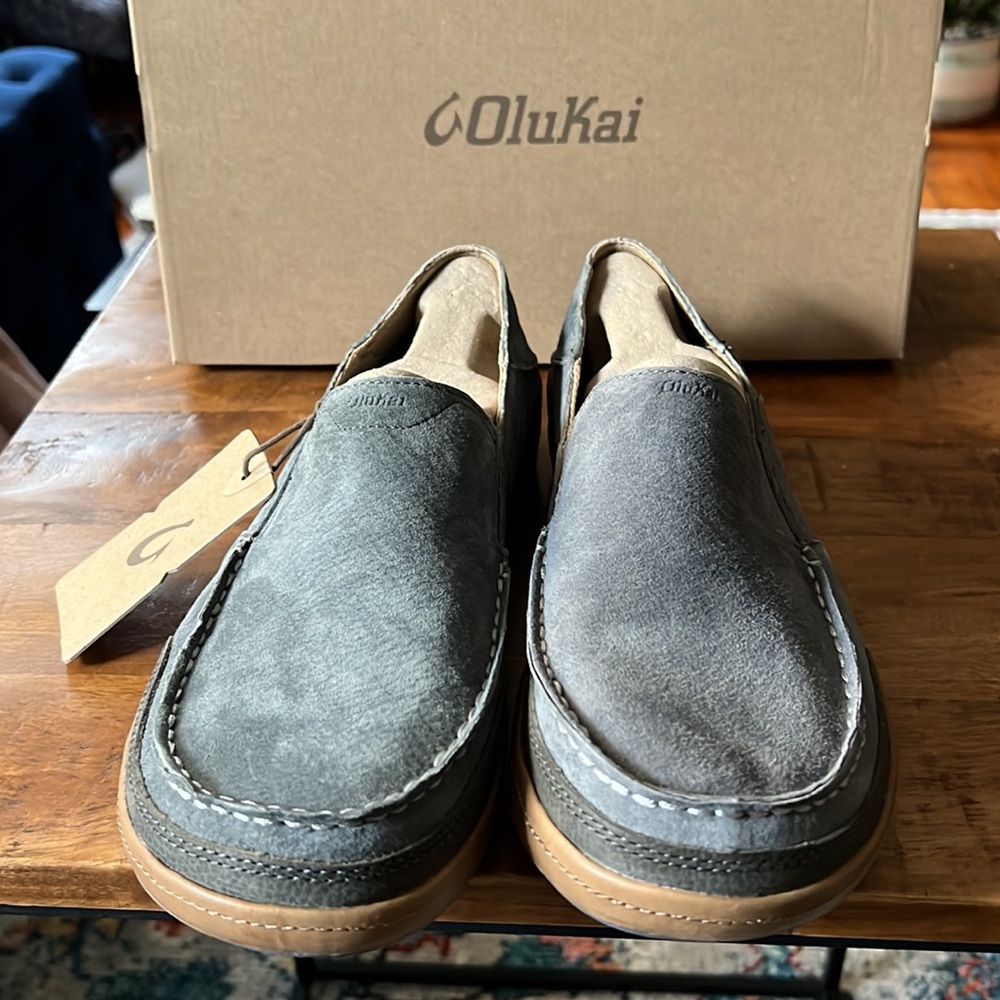 NWT OluKai puhalu slip on sneakers